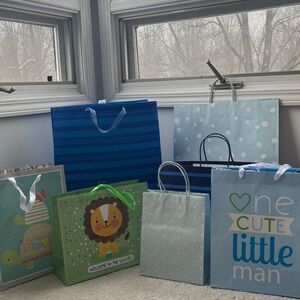 X7 Paper Gift Bags for Baby Shower Birthday Party Parties